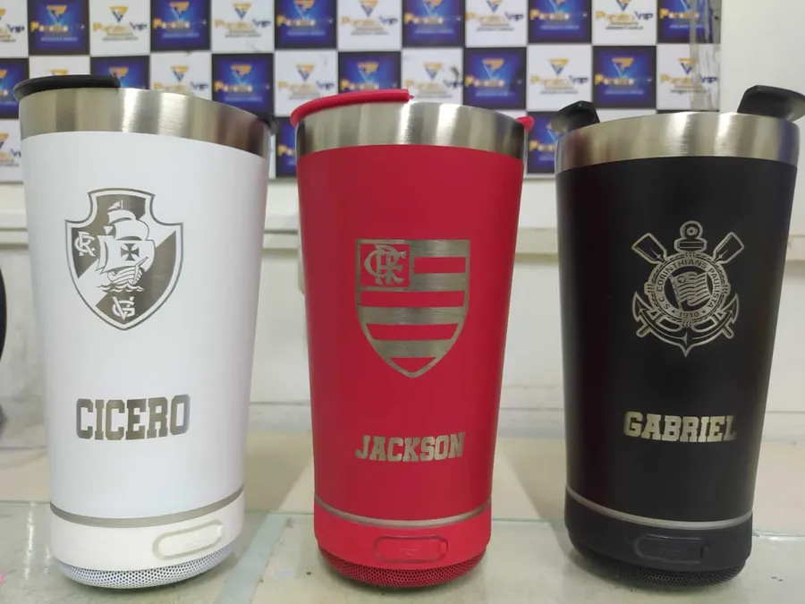 Copo Stanley personalizado com time